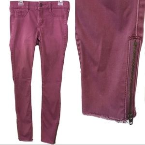 Hollister Dusty Rose Raw Hem Zipper Jeggings Pants